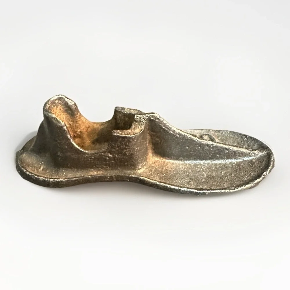 Antique Cast‎ Iron CC Cobbler Shoe Form Mold Size Child 4